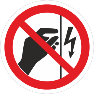 Знак Запрещается прикасаться Корпус под напряжением